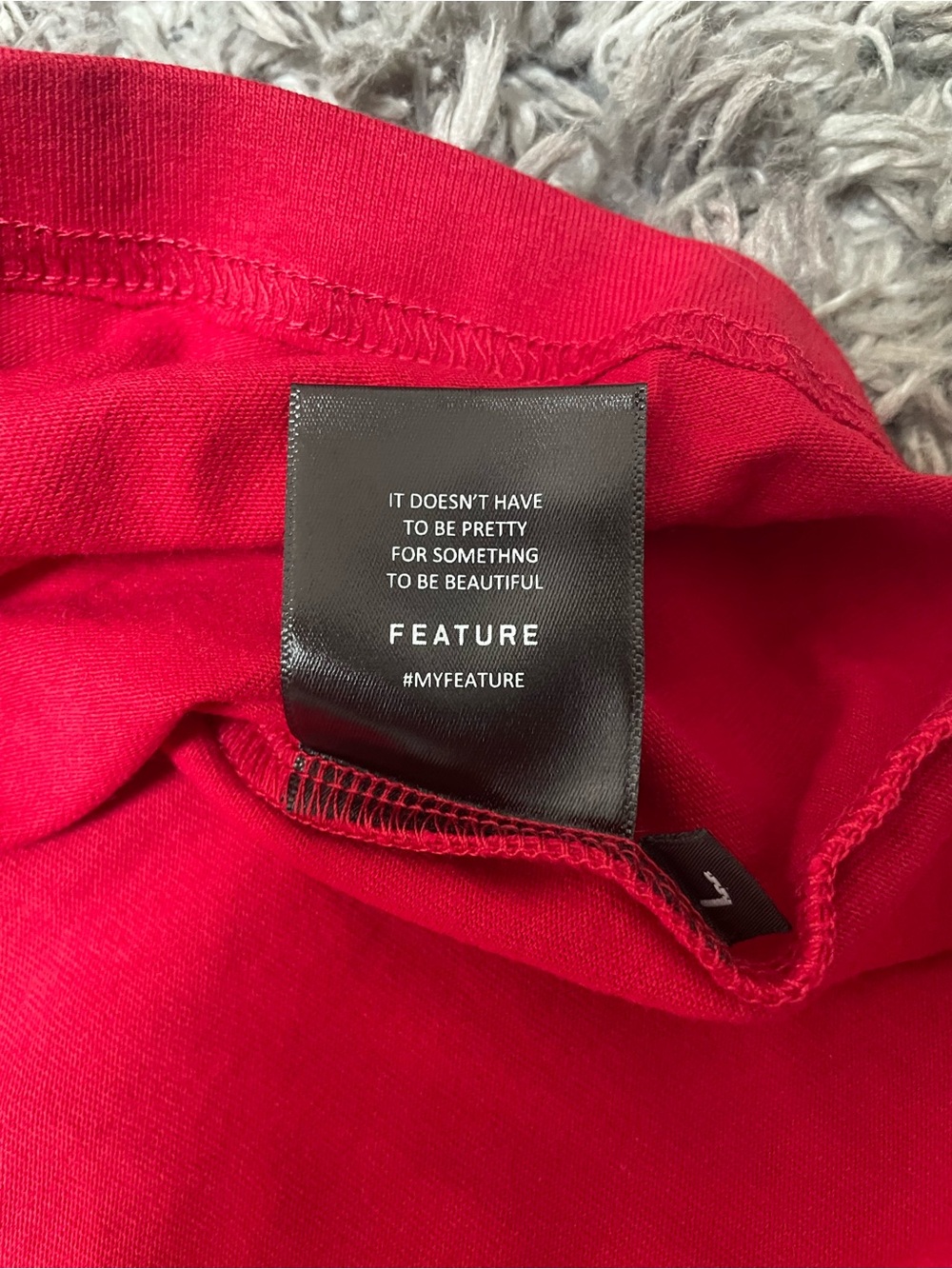 Feature Script Tee - Savvy Red - Picture 5 of 6